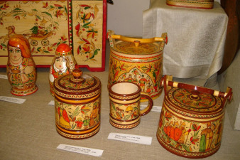 Вологодские росписи. Фото с выставки «Искусство Великого Устюга». 2006