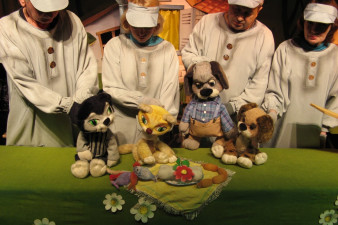 Спектакль «Котенок по имени Гав»