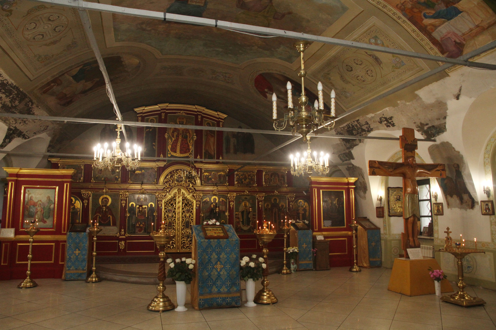 Успенский храм 