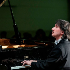 Евгений Михайлов