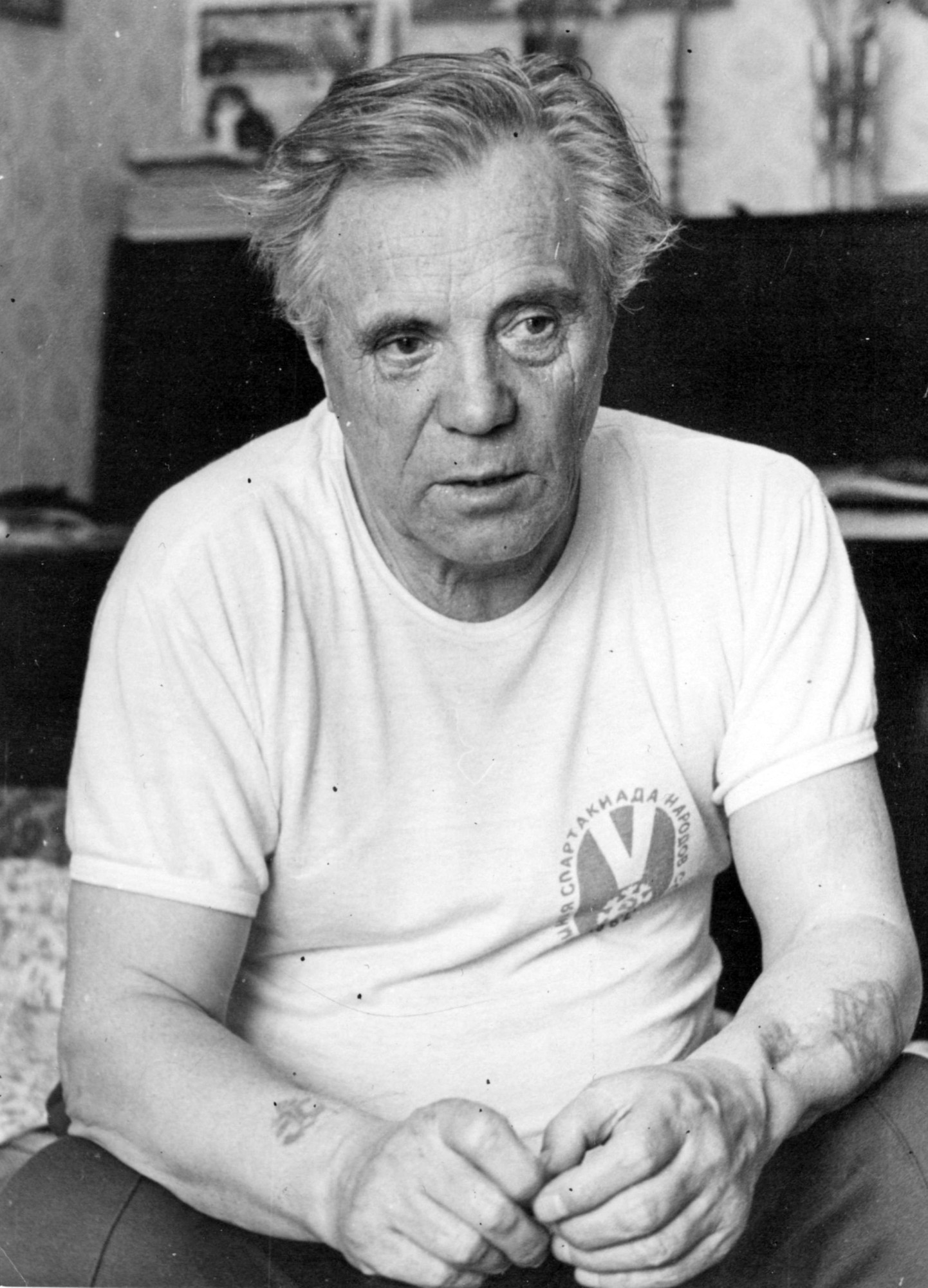 В.П. Астафьев у дочери Ирины. Вологда. 1984 г. Фото из архива семьи Астафьевых