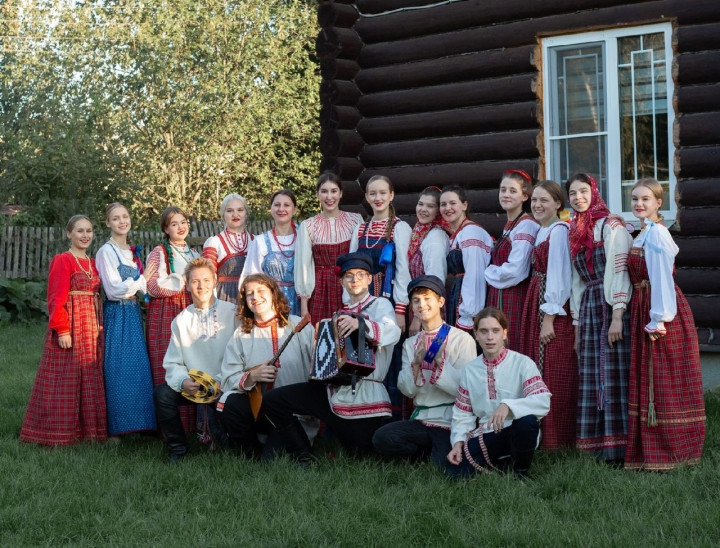 Ансамбль «Северная радуга»