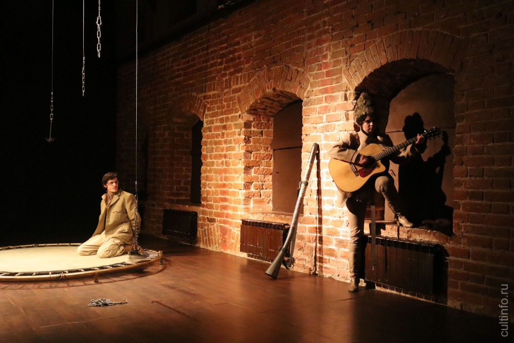 Премьера спектакля «Сильнее любви»