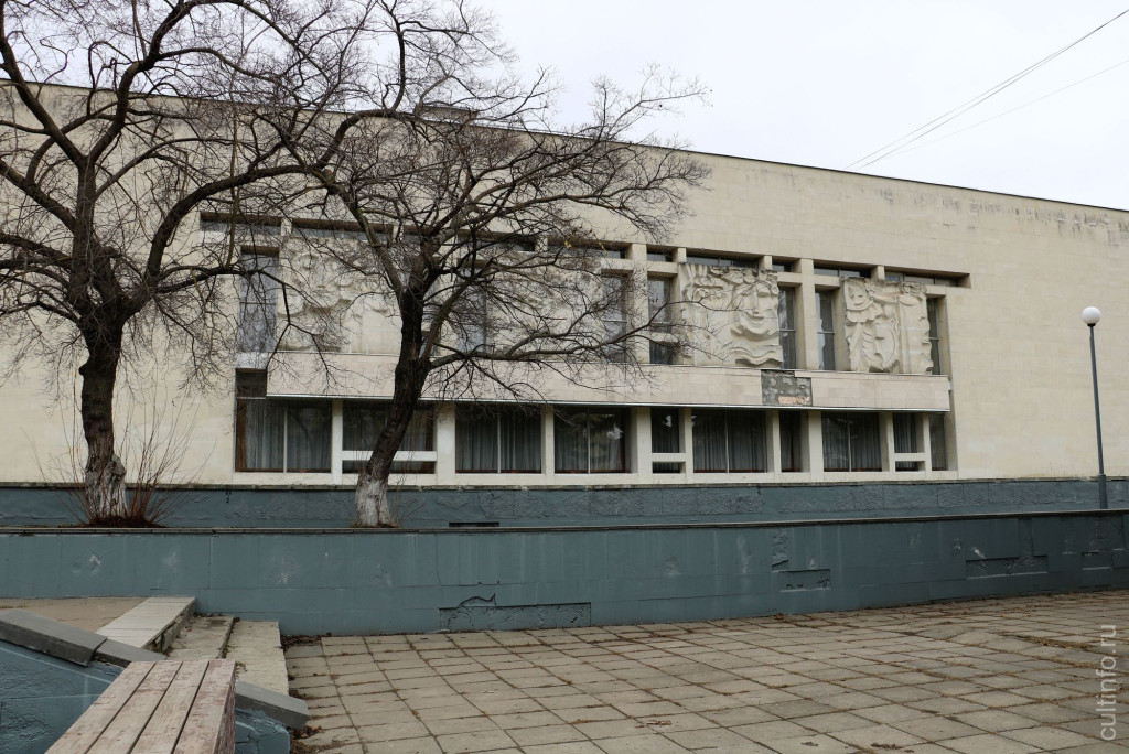 В Вологде отремонтируют и благоустроят территорию возле Драматического театра