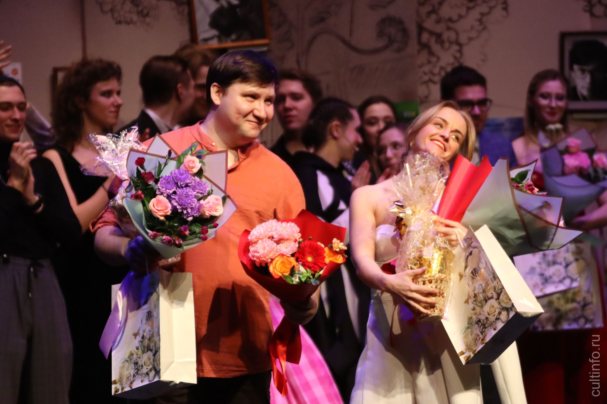 День театра в Вологде