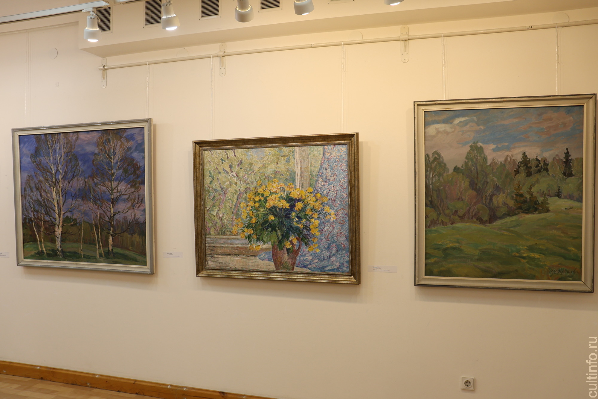 Выставка  «Задушевность» Софии Хрусталевой