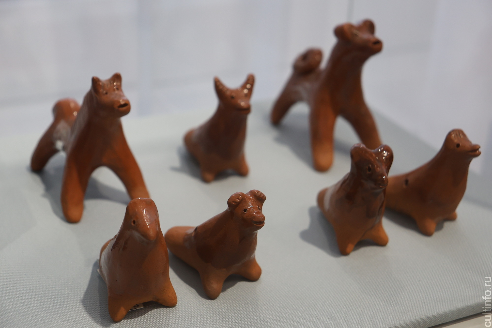 Керамику Сергея Лопатенко и его коллег представили на выставке в Мастерской Татьяны Чистяковой в Вологде