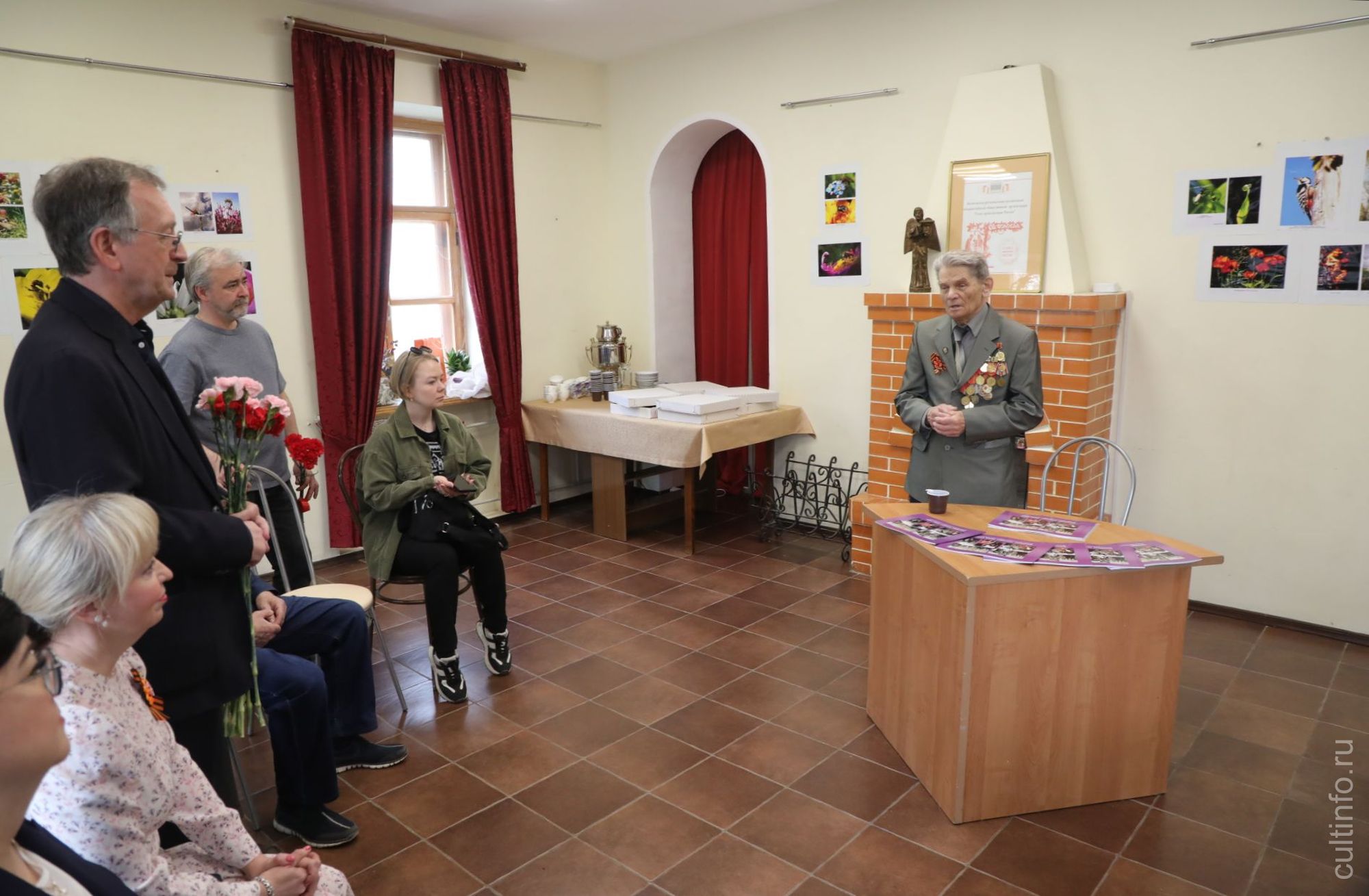 Презентация альбома «Минувшее проходит перед нами. Великая Отечественная война в памяти вологжан»