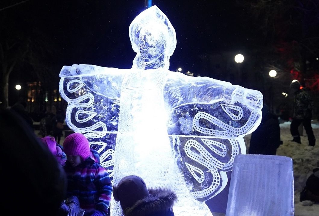 Ледяные скульптуры скоро украсят Кремлевскую площадь