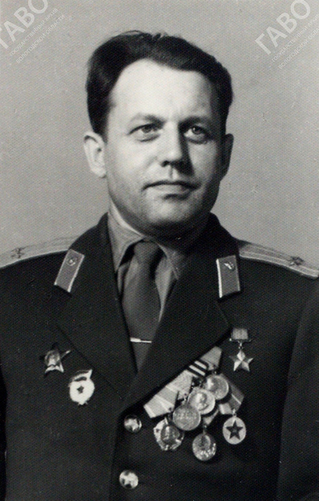 Н.И. Щетинин, подполковник, Герой Советского Союза. 1965 г. ГАВО. Ф. П-9332. Оп. 1. Д. 602. Л. 1.