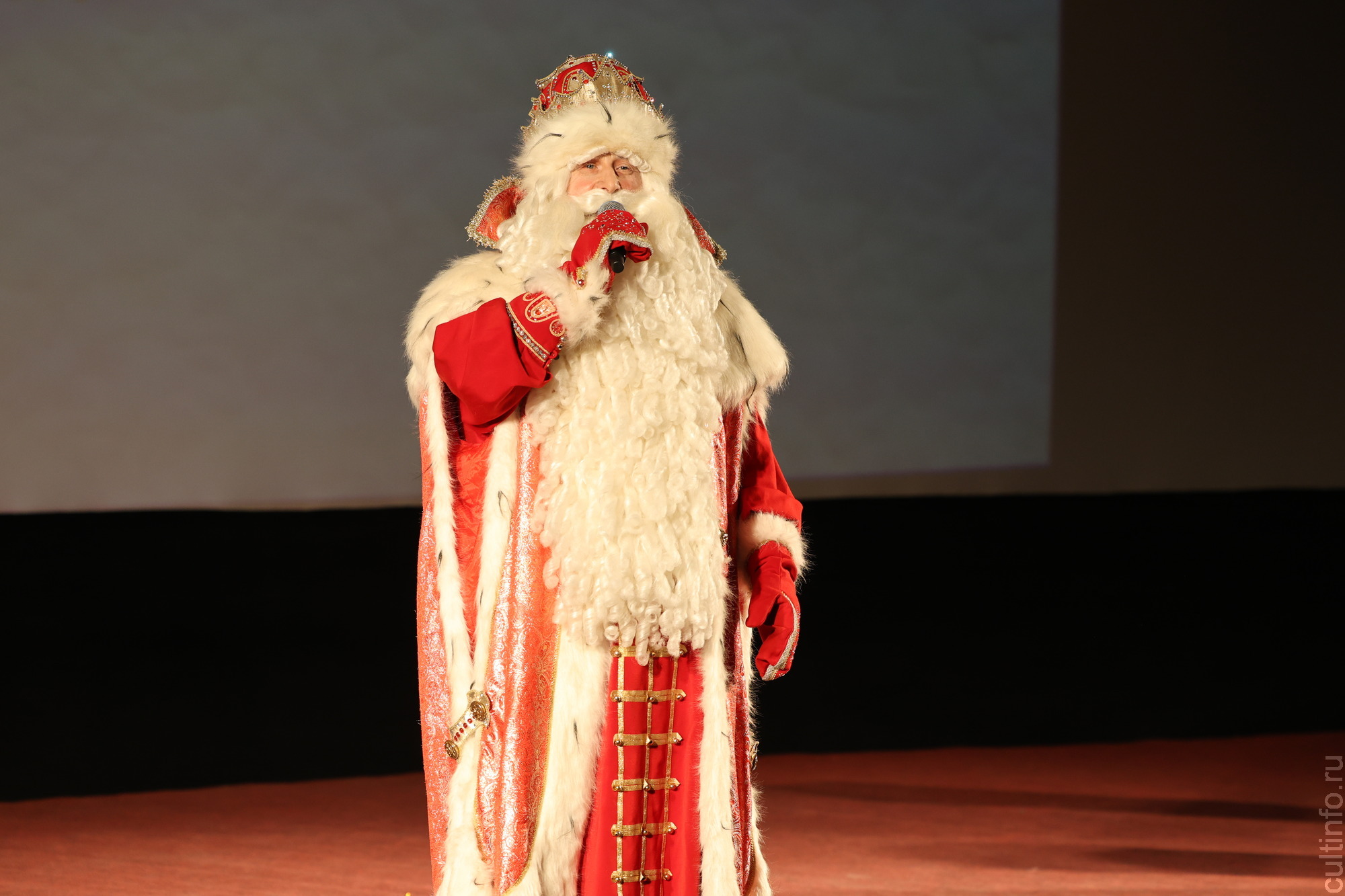 Итоги Международного  фестиваля сказок «Фрески Севера: фольклор и семья» подвели в минувшие выходные в Вологде 