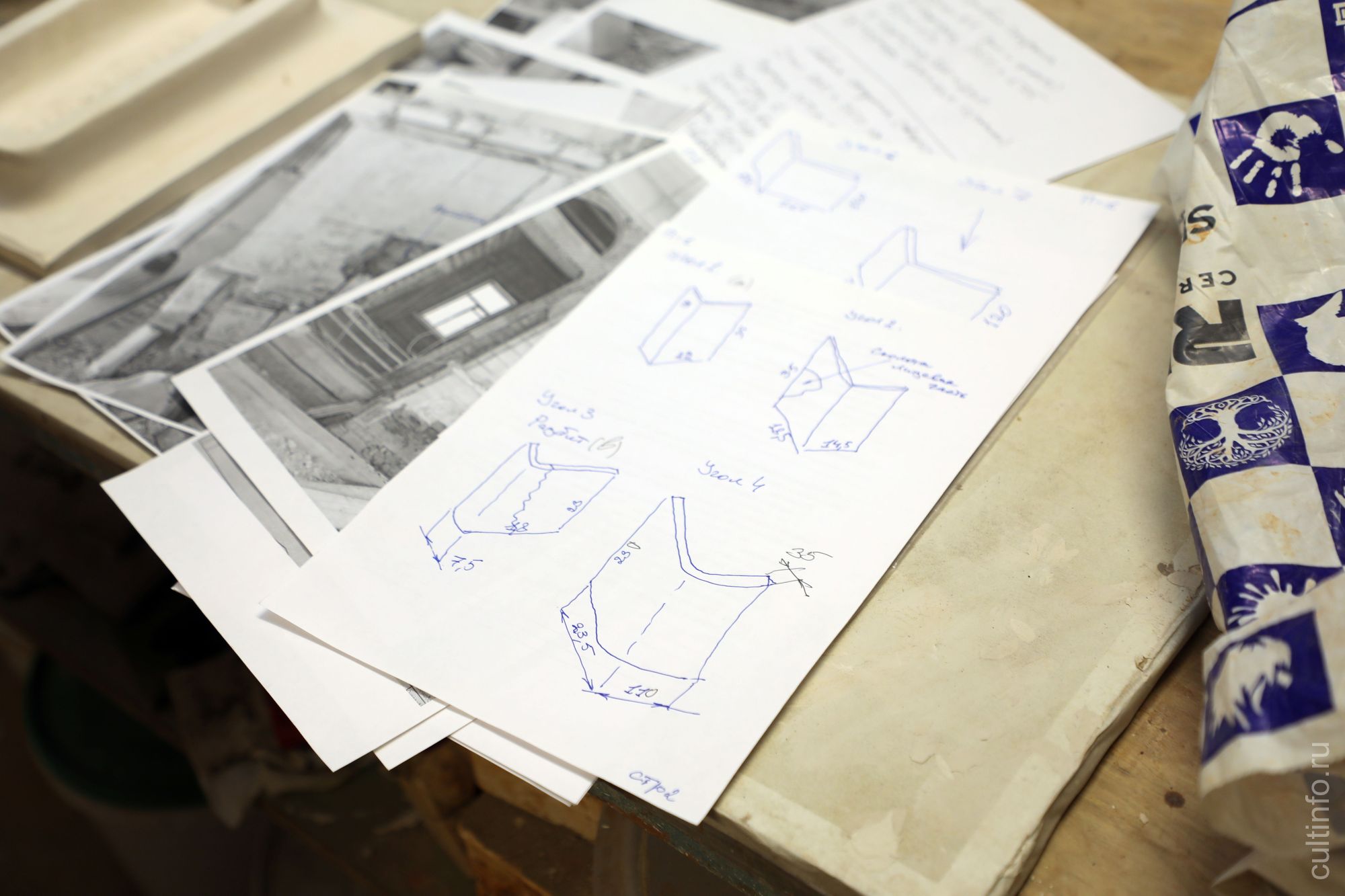 Процесс изготовления изразца в мастерской Владимира Холщагина