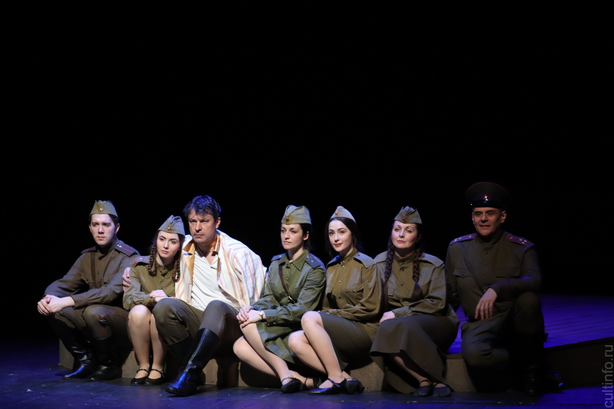 Спектакль «Не покидай меня»