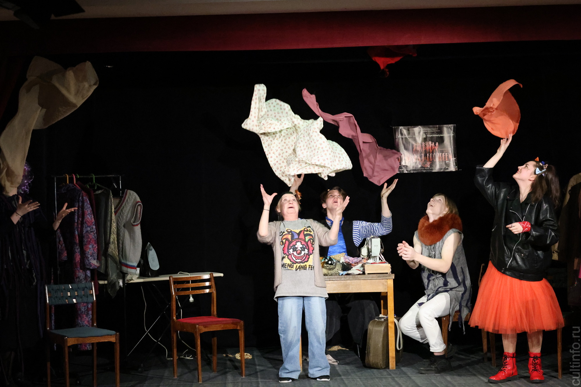 В вологодском Доме актера появился новый спектакль «Лошадка» 