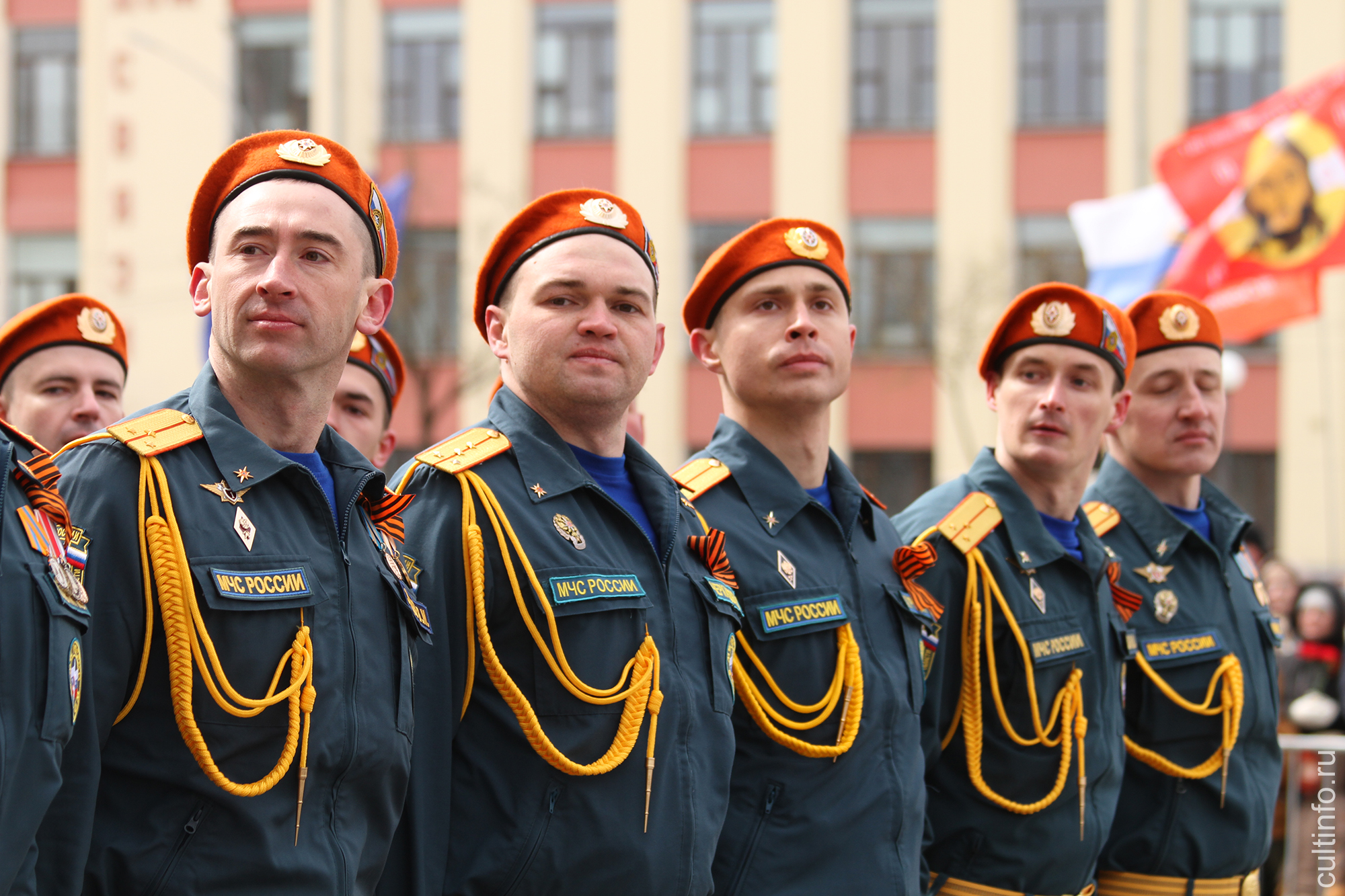 В Вологде прошел парад войск Вологодского гарнизона, посвященный 79-й годовщине Победы 