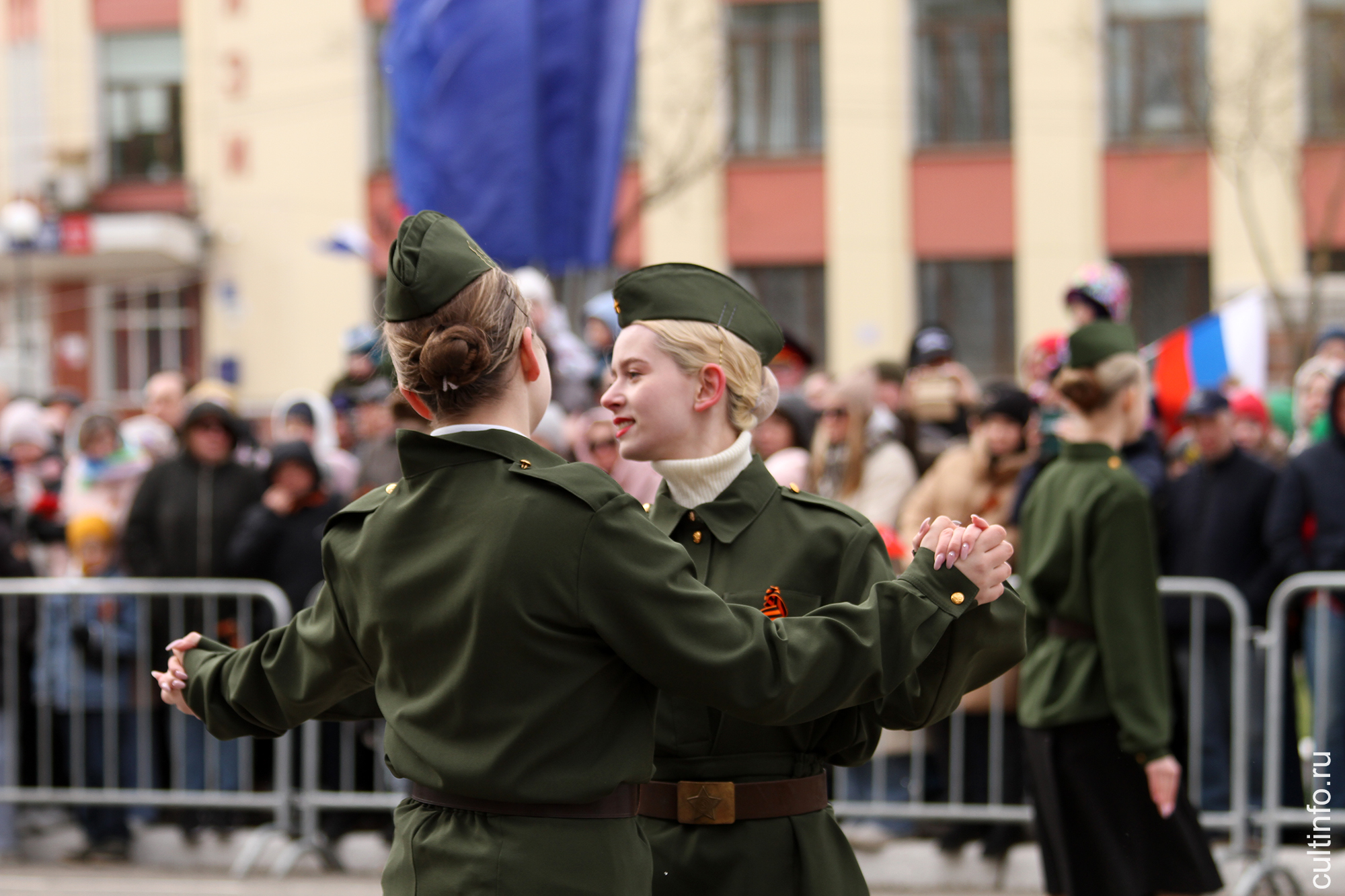 В Вологде прошел парад войск Вологодского гарнизона, посвященный 79-й годовщине Победы 